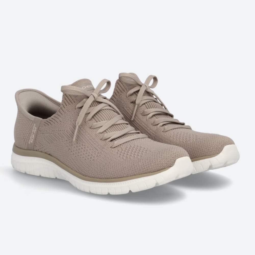 Skechers Hands Free Slip In Women's Virtue Divinity Taupe Shoe NWT Size 9.5